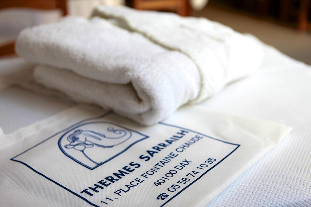 Hotel Bains Sarrailh Dax Szoba fotó
